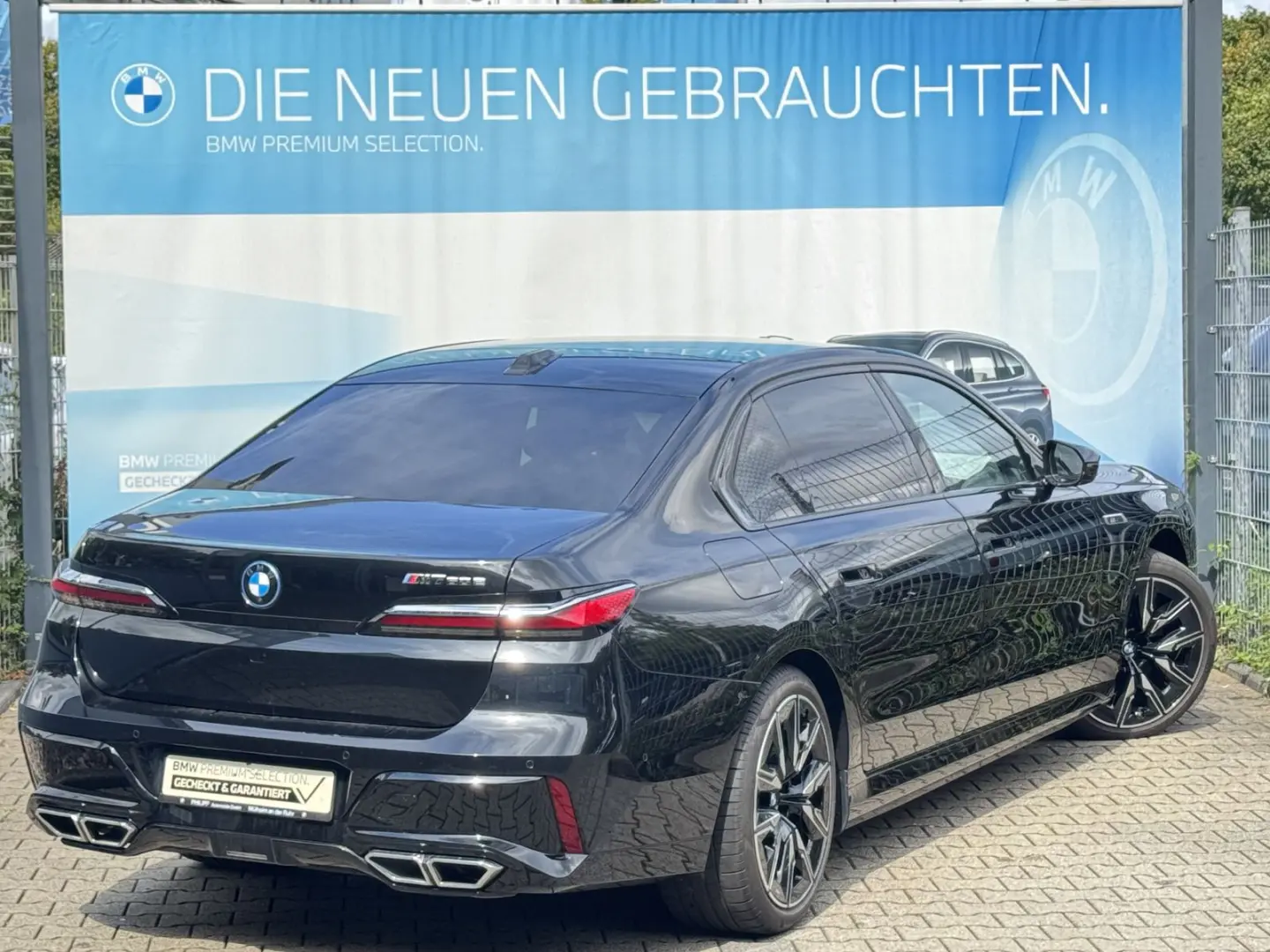 M760e xDrive Autobahnas. P.SKY Massage Autm.Tür