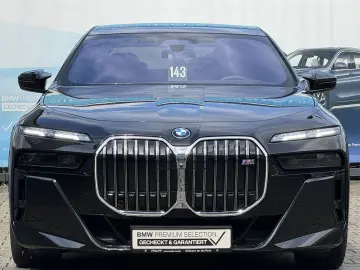 M760e xDrive Autobahnas. P.SKY Massage Autm.Tür