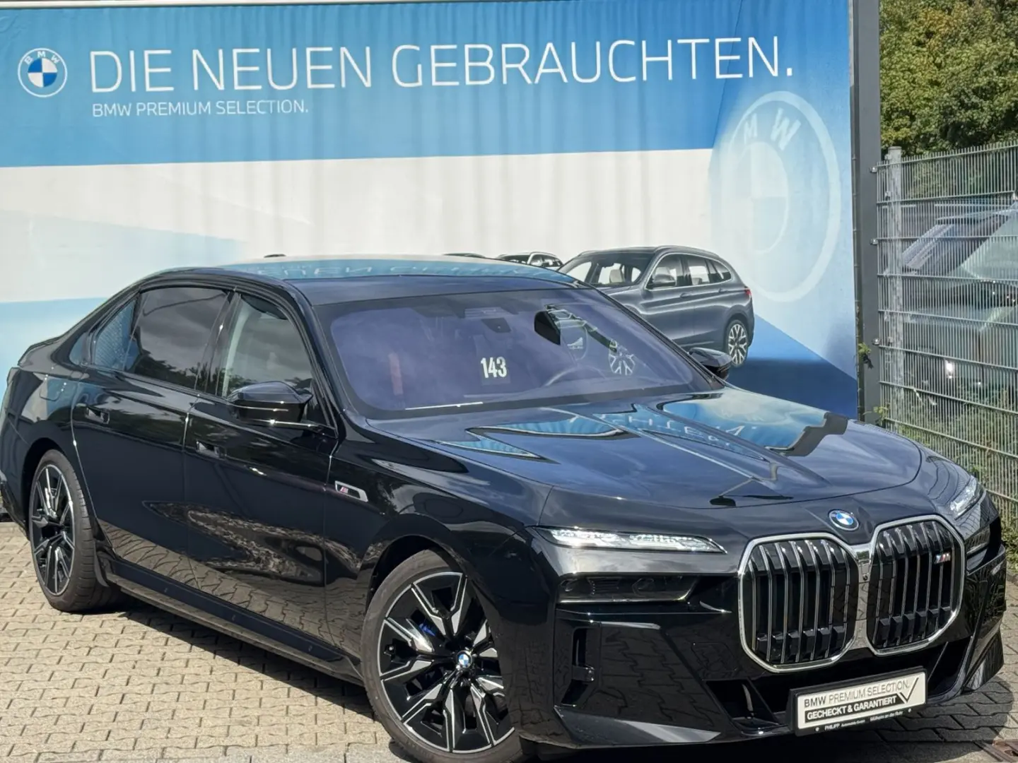 M760e xDrive Autobahnas. P.SKY Massage Autm.Tür