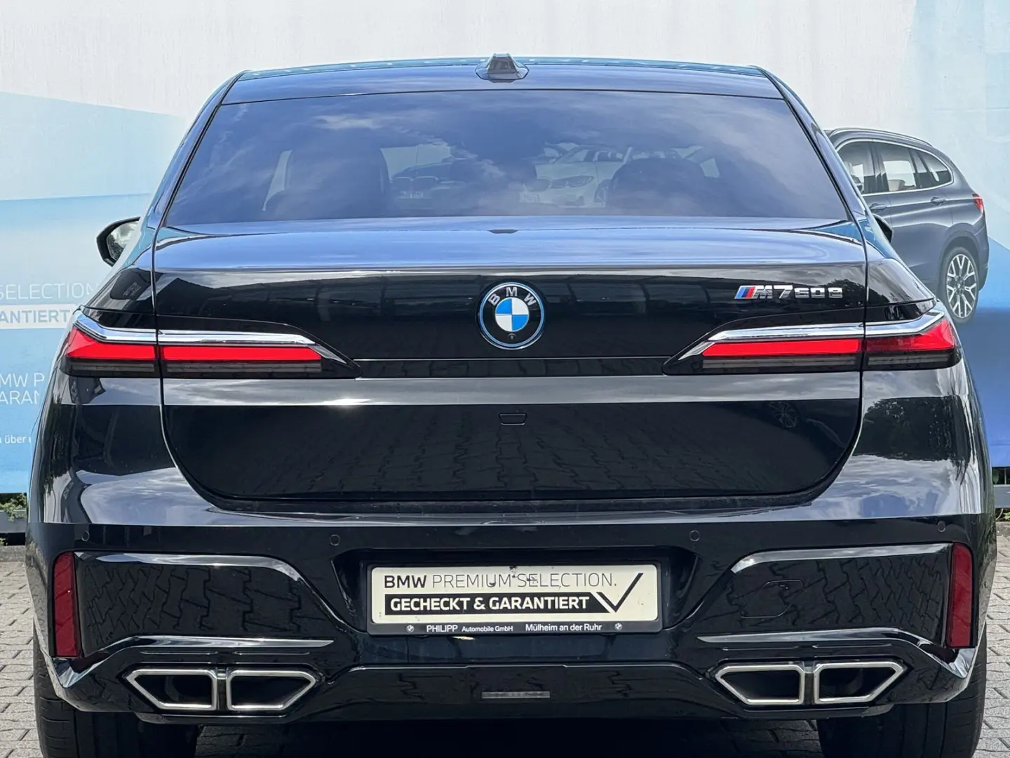 M760e xDrive Autobahnas. P.SKY Massage Autm.Tür
