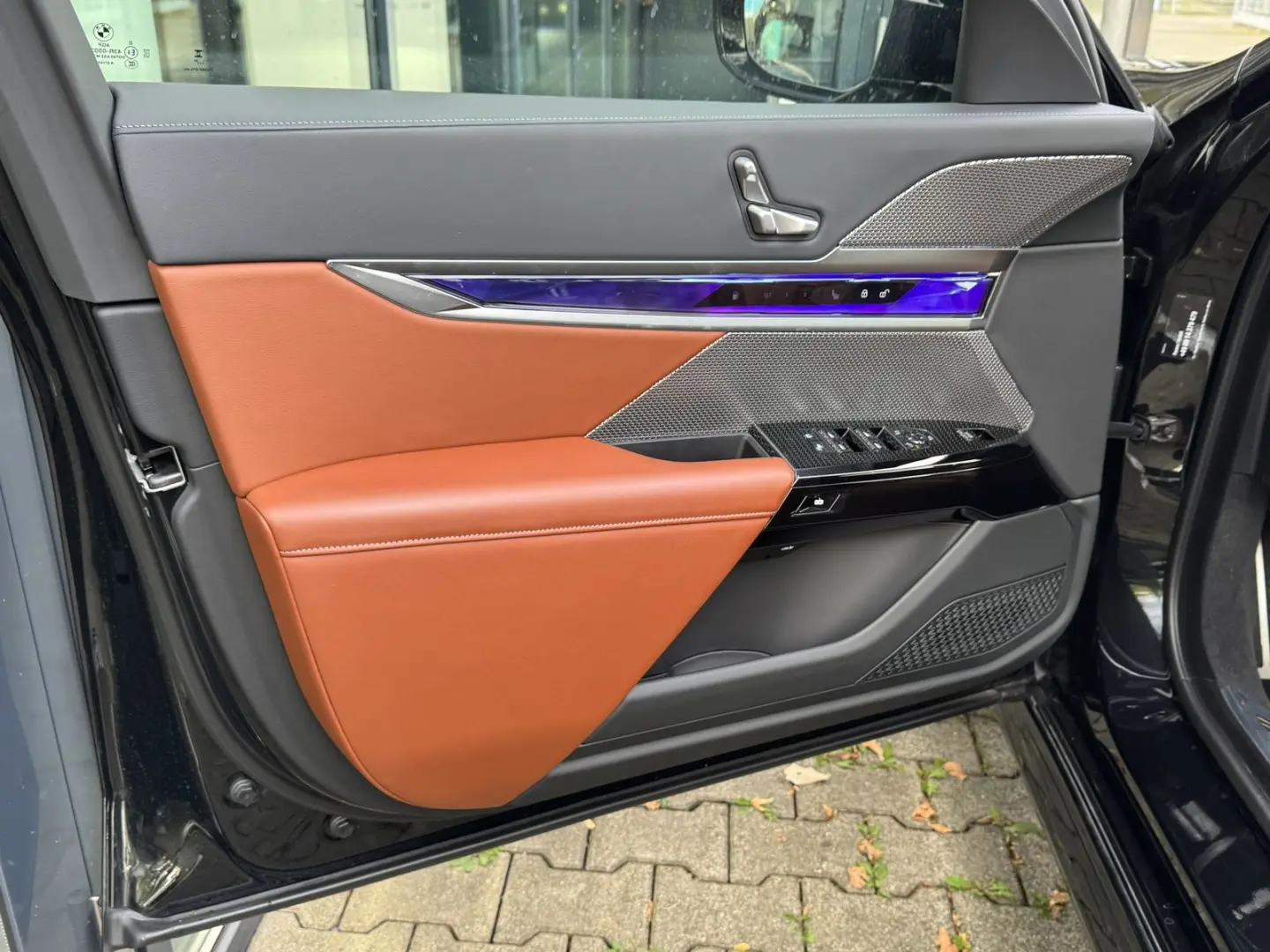 M760e xDrive Autobahnas. P.SKY Massage Autm.Tür
