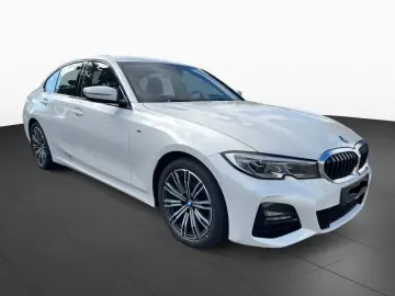 BMW 320 d xDrive Limo M SPORT LivePlus