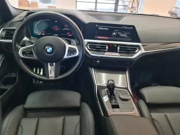 BMW 330 i M Sport Navi  LED  HUD  Virtual