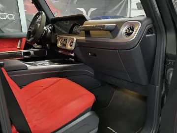 Mercedes Benz G63 AMG