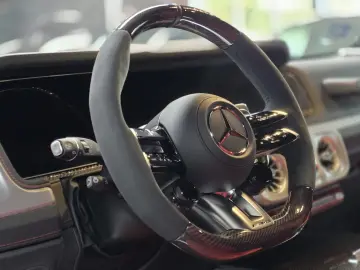 Mercedes Benz G63 AMG