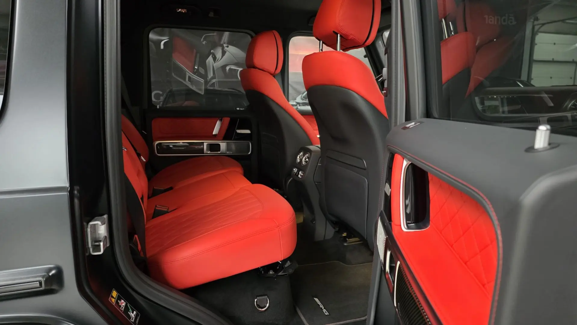 Mercedes Benz G63 AMG