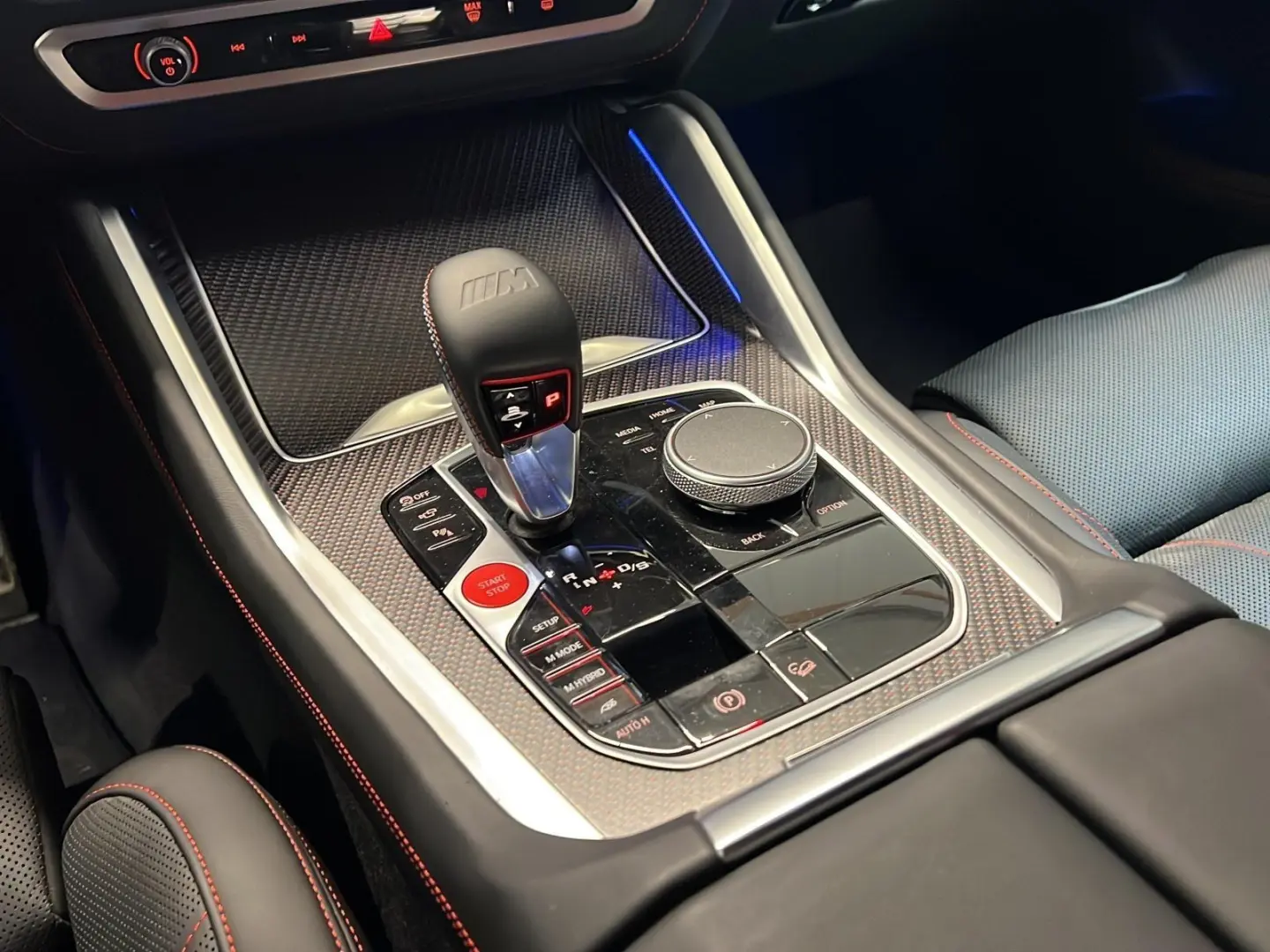 XM Label Red AHK DA-Prof. Massage Autobahnassist