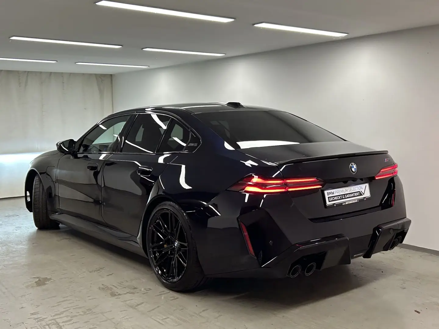 M5 Limousine Carbon-Keramik-Bremse M Driver´s Pa