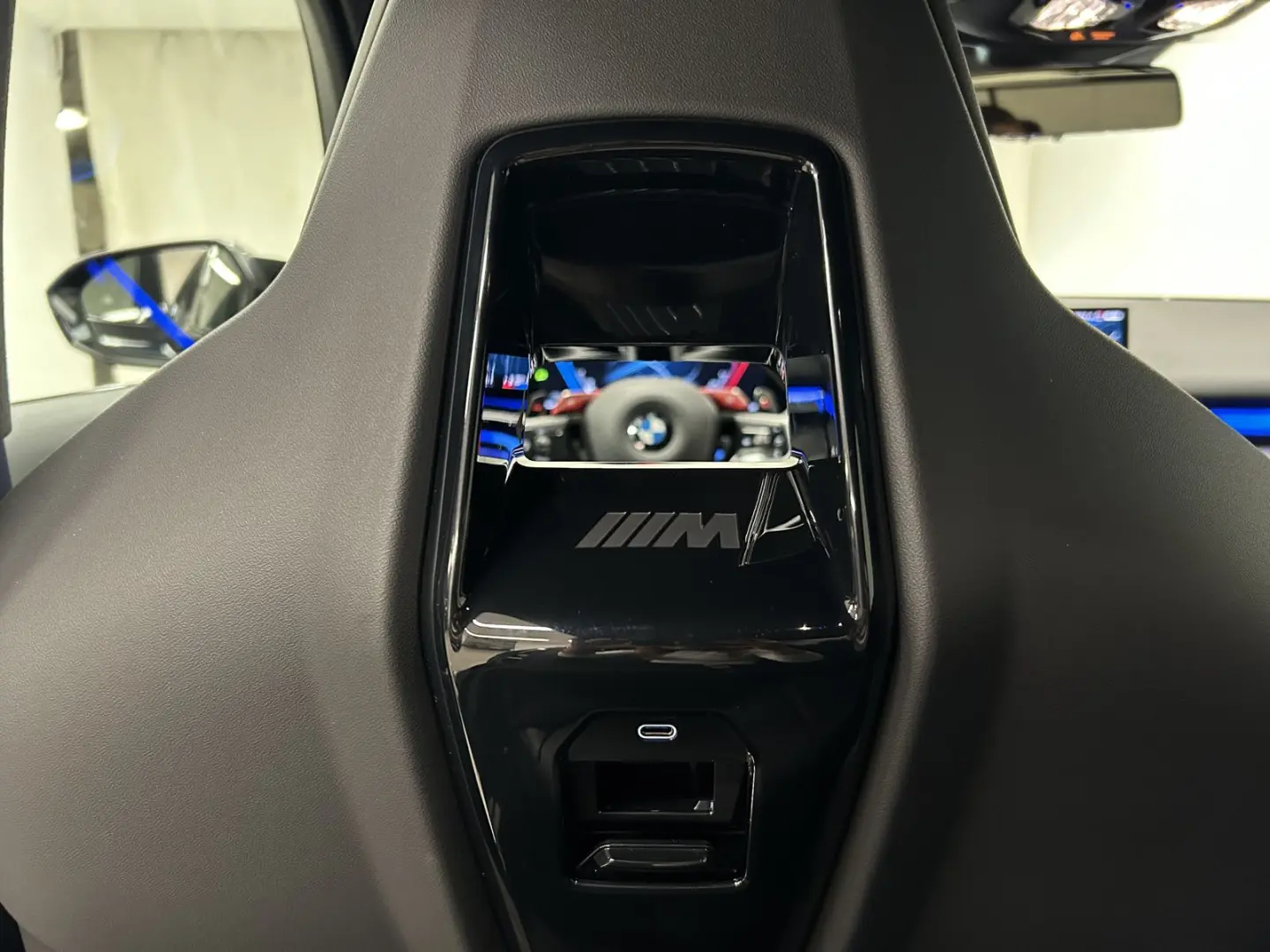M5 Limousine Carbon-Keramik-Bremse M Driver´s Pa