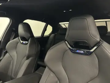M5 Limousine Carbon-Keramik-Bremse M Driver´s Pa