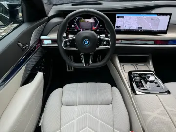 M760e xDrive Full Options  IN STOCK