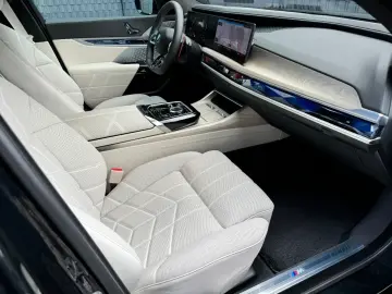 M760e xDrive Full Options  IN STOCK