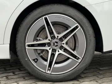 C 400 e 4M AMG Line LED High Spurhalteassistent