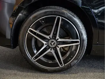 C 400 e 4M AMG Sport AHK Distr. LED Navi Kamera