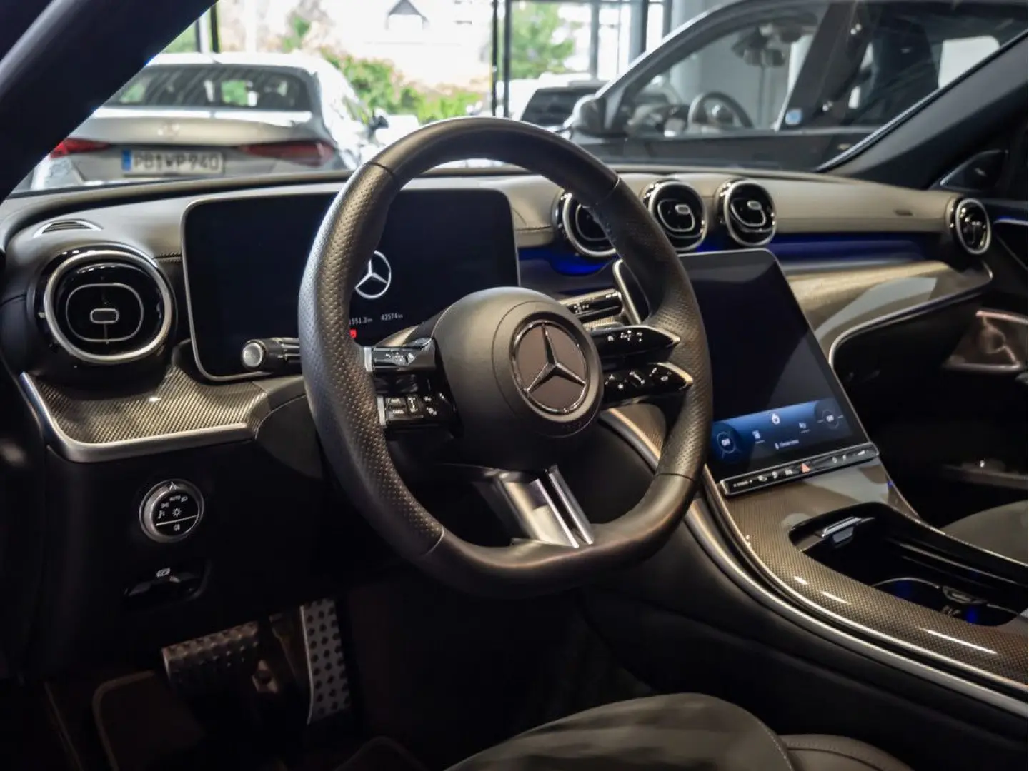 C 400 e 4M AMG Sport AHK Distr. LED Navi Kamera