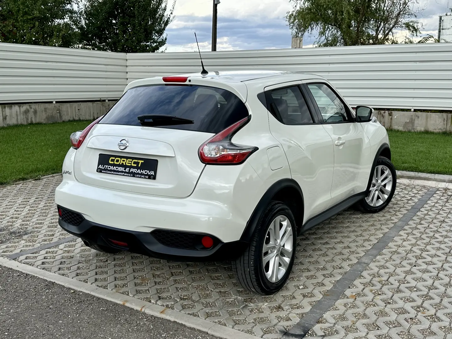 Nissan Juke   camera marsarier  132.000 km  3 moduri condus