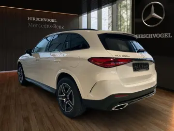 GLC 300 e 4M AMG-Line Night AHK DISTRON MBUX Kam