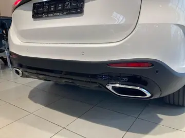 GLC 300 e 4M AMG-Line Night AHK DISTRON MBUX Kam