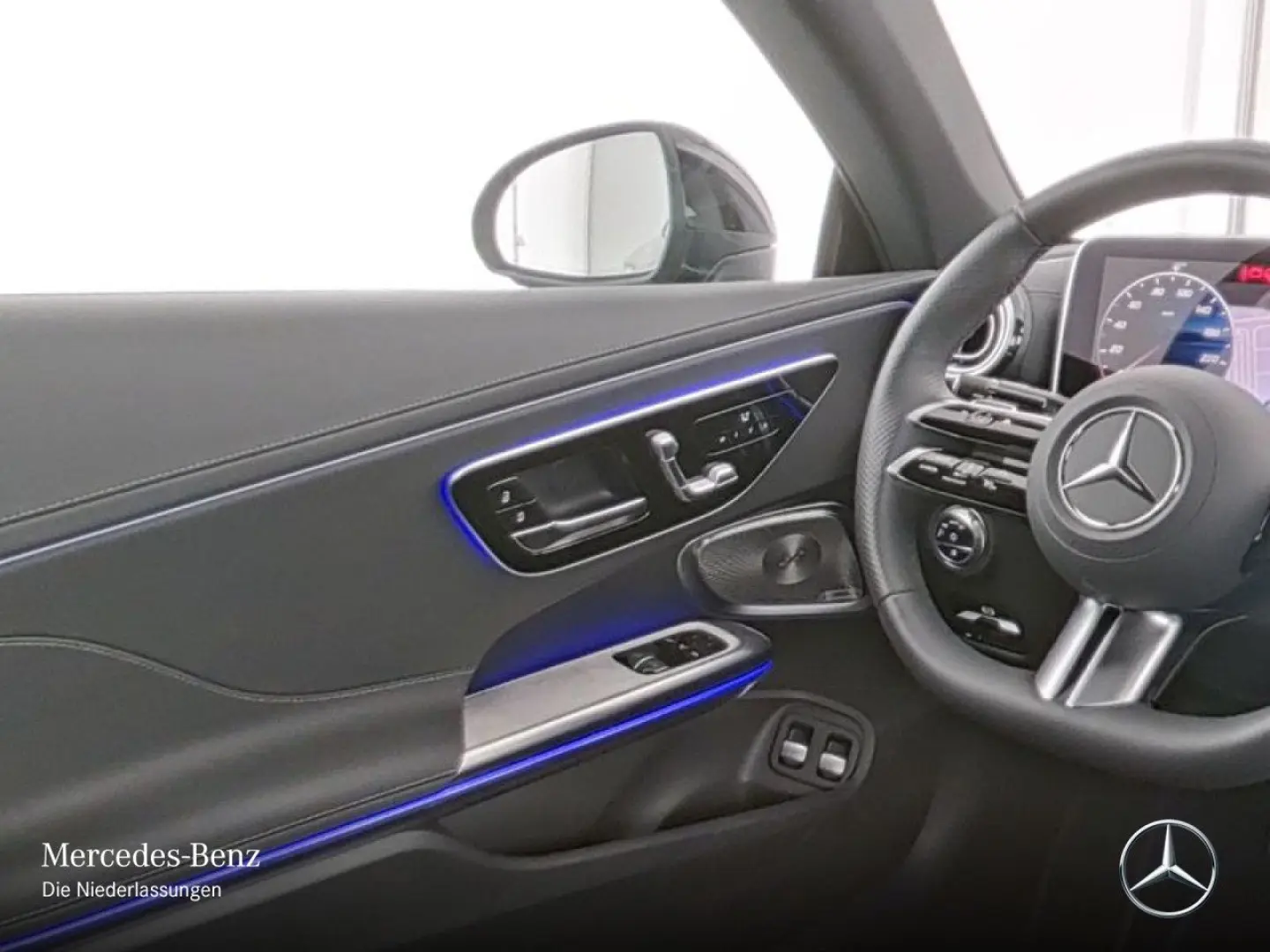CLE 300 e AMG Prem  PANO NIGHT HUD DISTR  digiLi