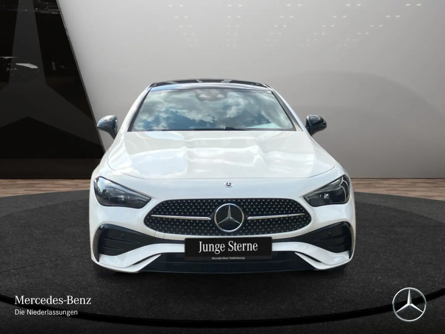 CLE 300 e Cp. AMG Adv.  Night DISTR  DigiLig AHK