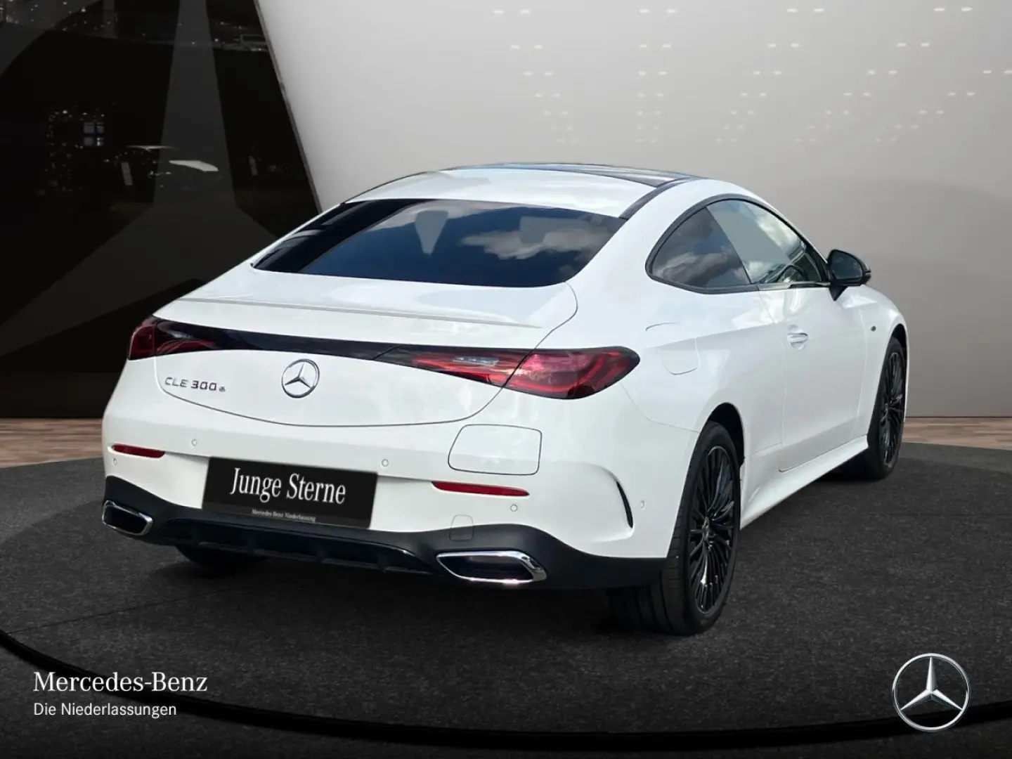 CLE 300 e Cp. AMG Adv.  Night DISTR  DigiLig AHK