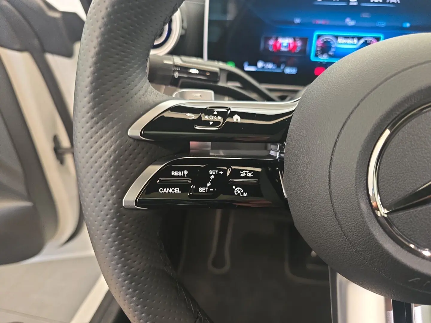 CLE 300e AMG Burmester3D Pano Fahrassi  Night