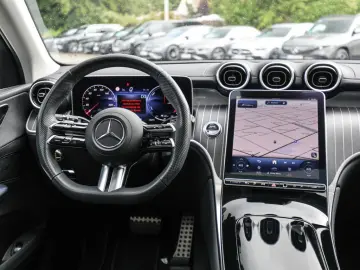 GLC 300 e 4M AMG Sport Advanced LED Pano Navi SH