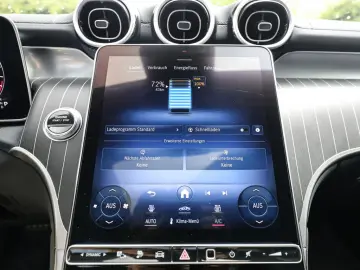 GLC 300 e 4M AMG Sport Advanced LED Pano Navi SH