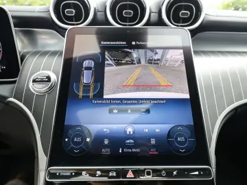 GLC 300 e 4M AMG Sport Advanced LED Pano Navi SH