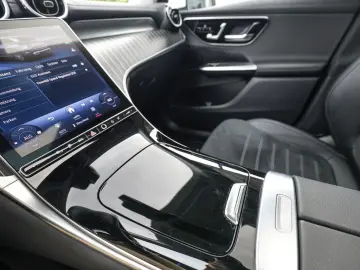 GLC 300 e 4M AMG Sport Advanced LED Pano Navi SH