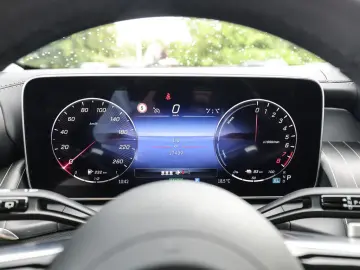 GLC 300 e 4M AMG Sport Advanced LED Pano Navi SH