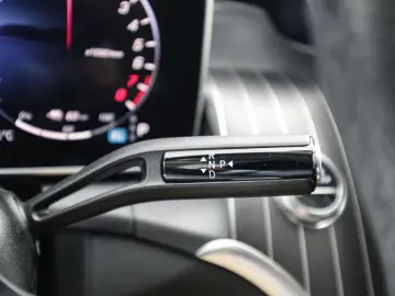 GLC 300 e 4M AMG Sport Advanced LED Pano Navi SH