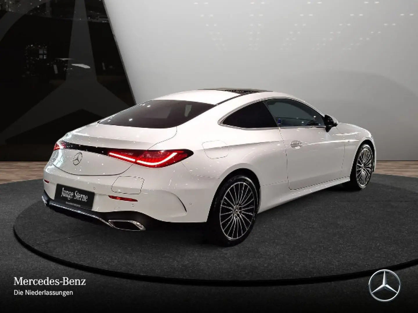 CLE 300 e AMG Premium  Pano HuD Burmeste Digital