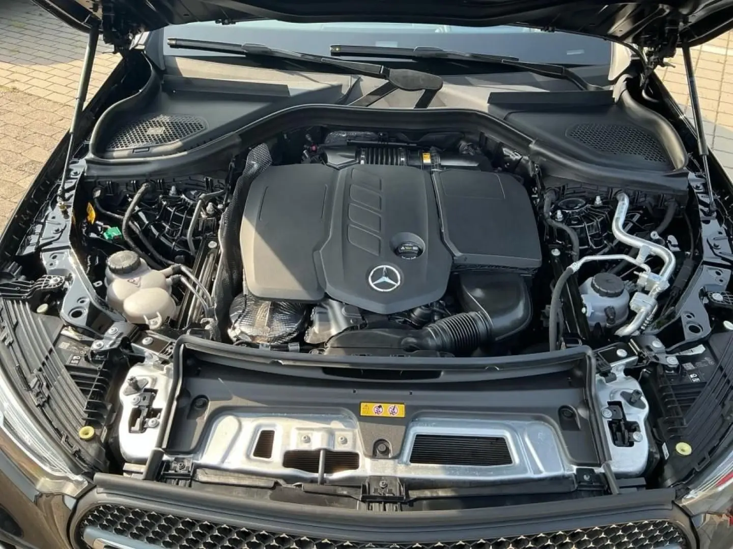 GLC 300 de 4M AMG HUD AHK Panorama 360  Distro.