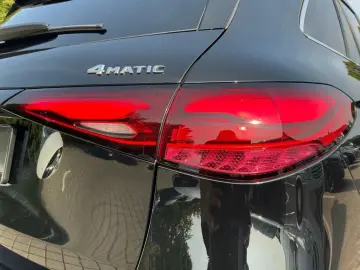 GLC 300 de 4M AMG HUD AHK Panorama 360  Distro.