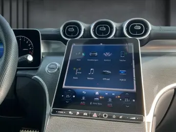 GLC 300 de 4M AMG HUD AHK Panorama 360  Distro.