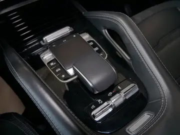 GLE 53 AMG 4M  Coupé NIGHT BURM DISTR PANO SPUR