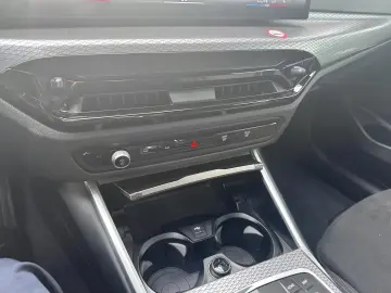 BMW 320 I XDRIVE Pachet Sport Navi Digital