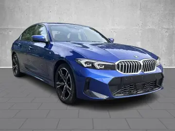 BMW 320 I XDRIVE Pachet Sport Navi Digital