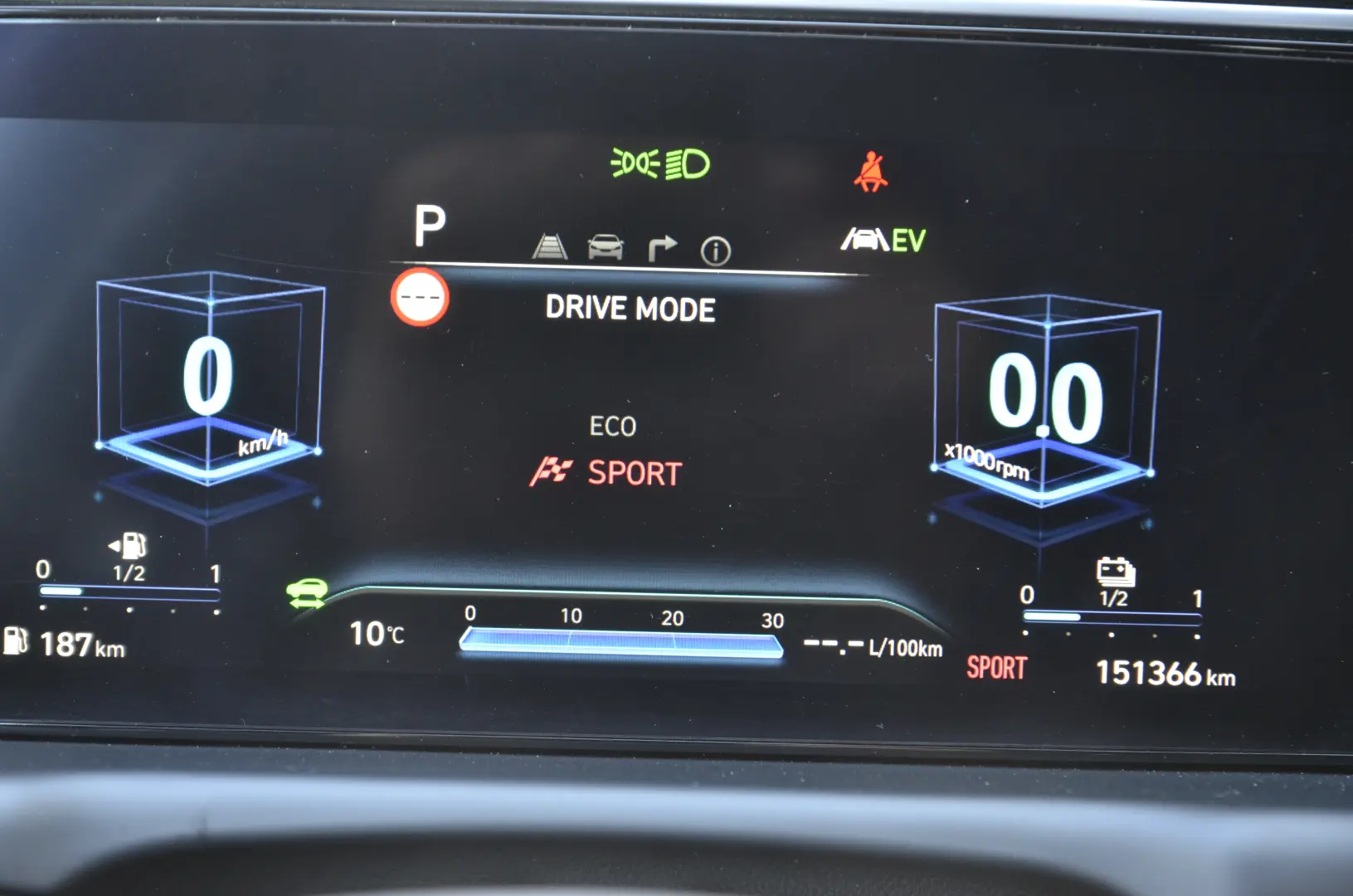 HYUNDAI Tucson Hybrid Creative 1.6 T-GDI