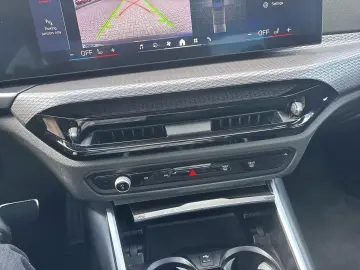 BMW 320 I XDRIVE Pachet Sport Navi Digital