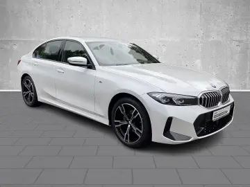 BMW 320 I XDRIVE Pachet Sport Navi Digital