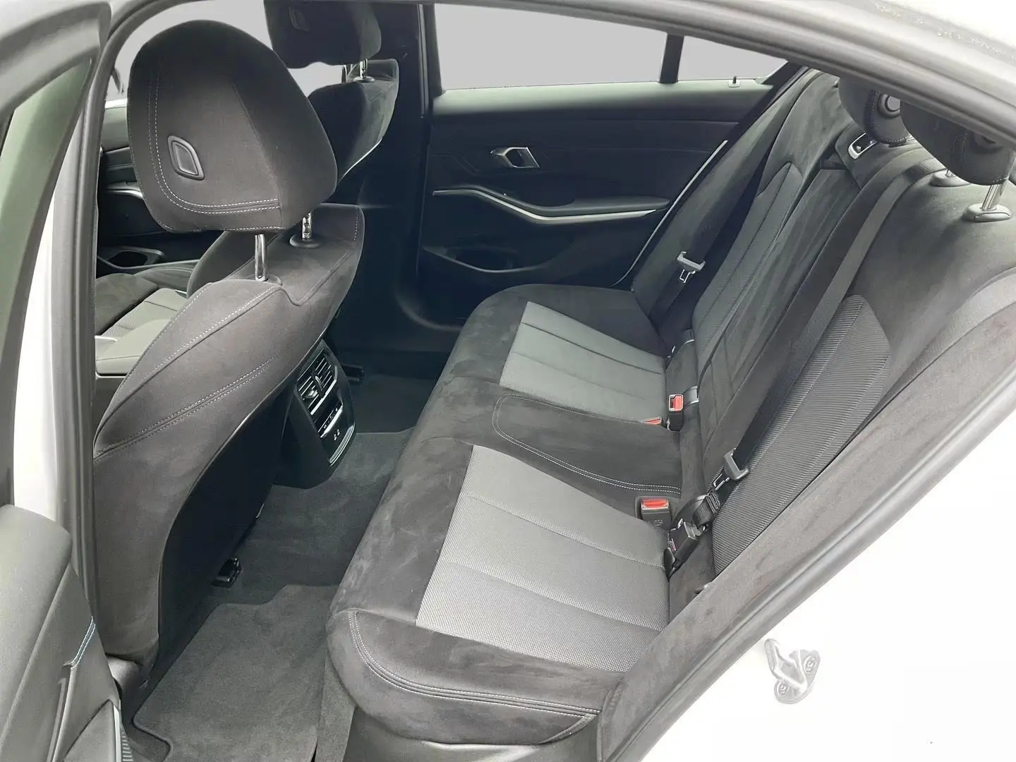 BMW 320 I XDRIVE Pachet Sport Navi Digital