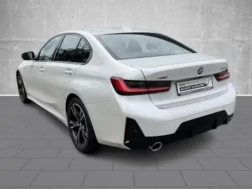 BMW 320 I XDRIVE Pachet Sport Navi Digital
