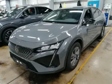 408 Allure Plug-In Hybrid AT8