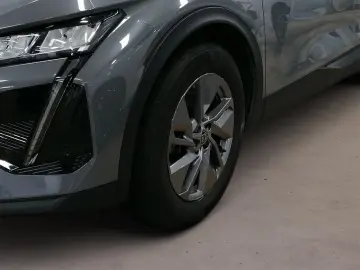 408 Allure Plug-In Hybrid AT8