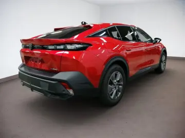 408 Allure Plug-In Hybrid AT8
