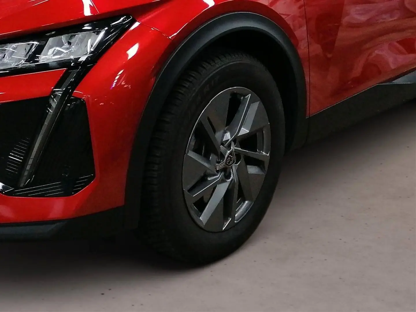 408 Allure Plug-In Hybrid AT8