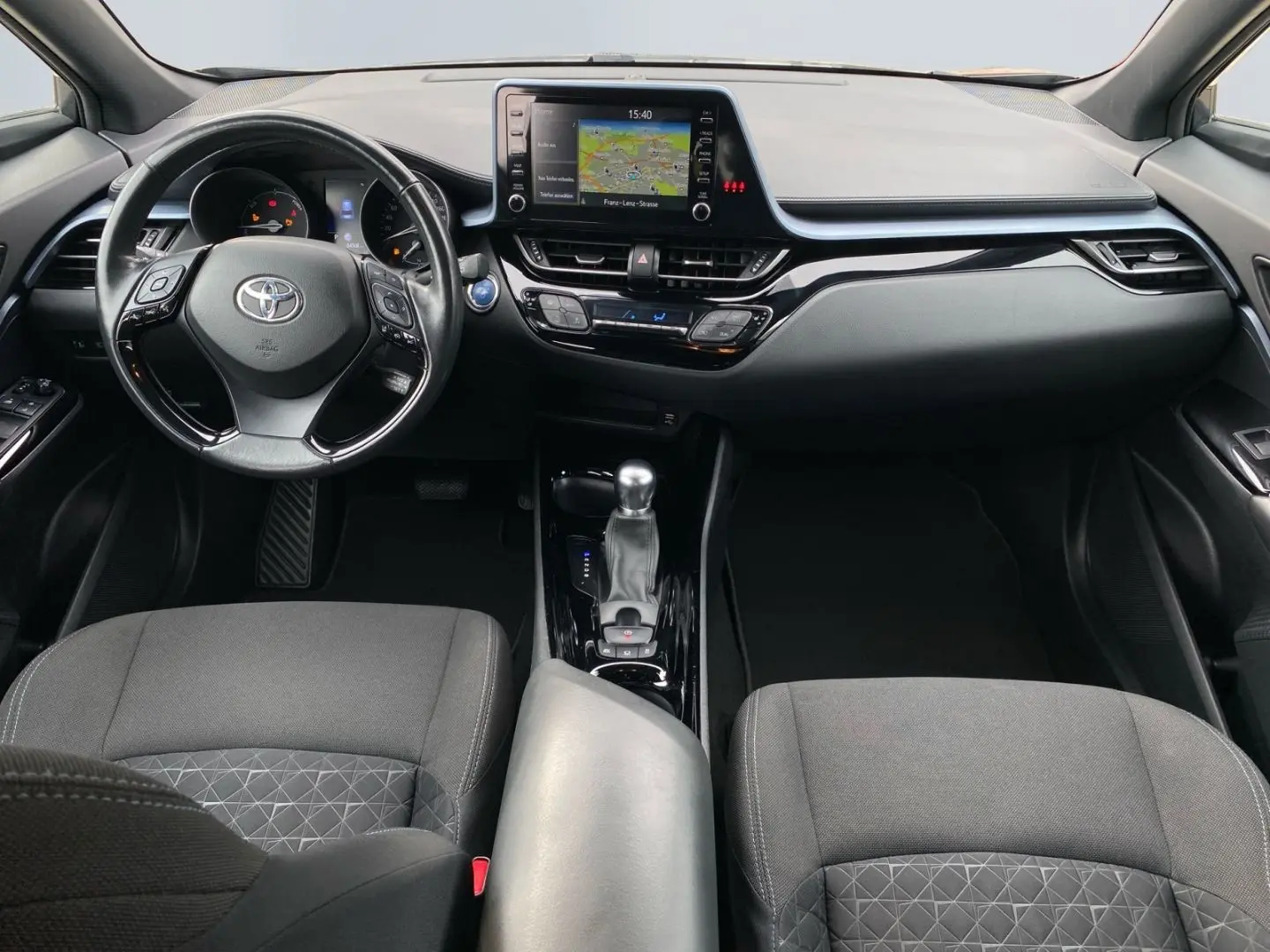C-HR 1.8 Hybrid Team D LED ACC BLISS KEYLESS CAMERA
