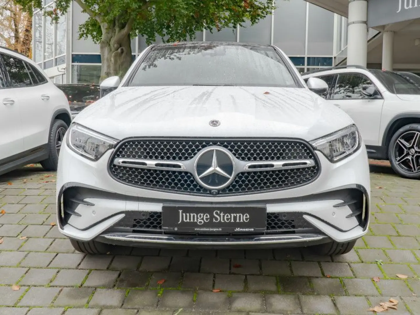 GLC 300 e 4M Coupé AMG-Sport Pano 360 AHK LED 19